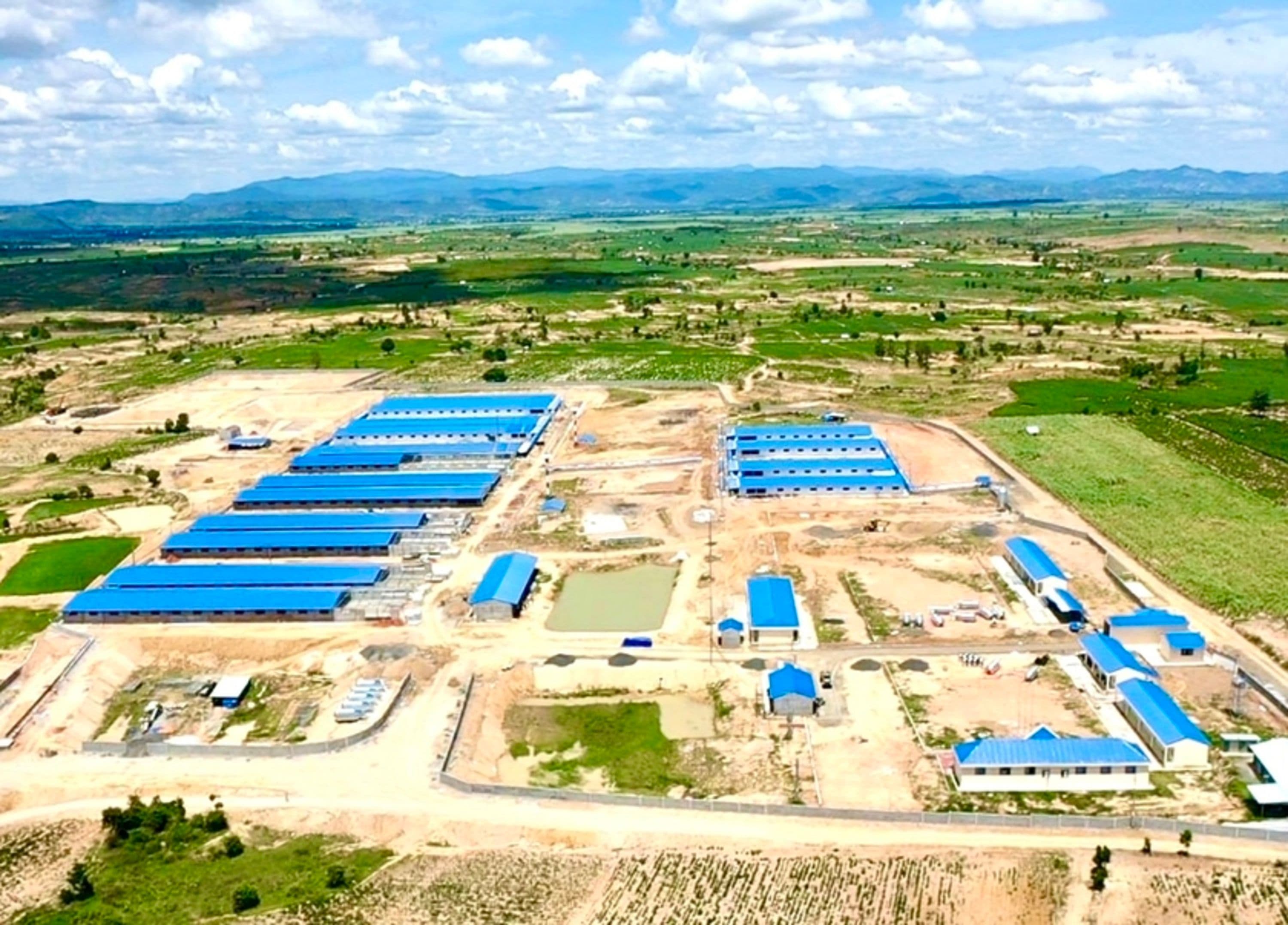 Đánh giá tác động Môi trường dự án Đầu tư xây dựng trang trại chăn nuôi heo Phúc Thịnh Hoàng